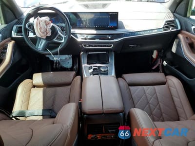 Zdjęcie 8 z 13 samochodu: 2025 BMW X5 XDRIVE40I VIN:5UX23EU05S9X88827 - miniatura