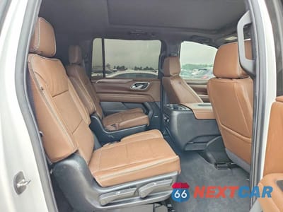 Zdjęcie 11 z 13 samochodu: 2024 CHEVROLET SUBURBAN K1500 HIGH COUNTRY VIN:1GNSKGKT8RR330908 - miniatura