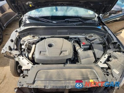 Zdjęcie 12 z 13 samochodu: 2021 VOLVO XC90 T6 MOMENTUM VIN:YV4A221K8M1745683 - miniatura