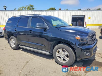 Czwarte zdjęcie samochodu z boku: 2008 TOYOTA SEQUOIA SR5 VIN:5TDBY64A48S017979 - miniatura