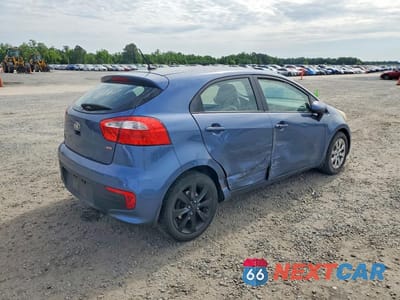 Trzecie zdjęcie samochodu z tyłu: 2016 KIA RIO LX VIN:KNADM5A38G6569596 - miniatura