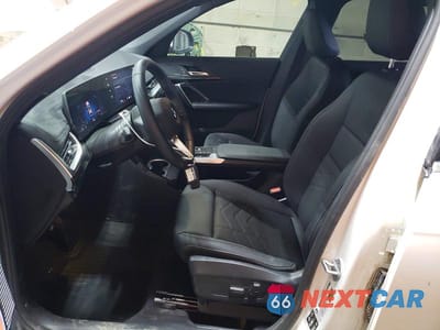 Zdjęcie 7 z 13 samochodu: 2026 BMW X1 XDRIVE28I VIN:WBX73EF0XT5628023 - miniatura
