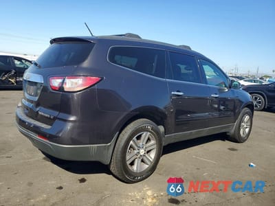 Trzecie zdjęcie samochodu z tyłu: 2015 CHEVROLET TRAVERSE LT VIN:1GNKRHKD1FJ352091 - miniatura