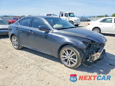 Czwarte zdjęcie samochodu z boku: 2006 LEXUS IS 250 VIN:JTHBK262062021272 - miniatura