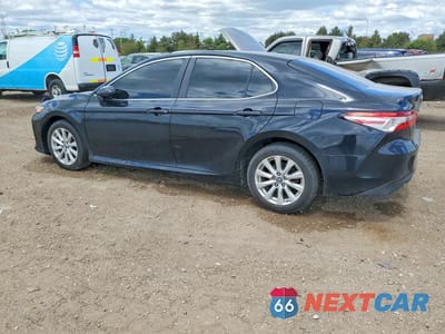 Drugie zdjęcie samochodu z przodu: 2018 TOYOTA CAMRY LE VIN:4T1B11HK2JU631761 - miniatura