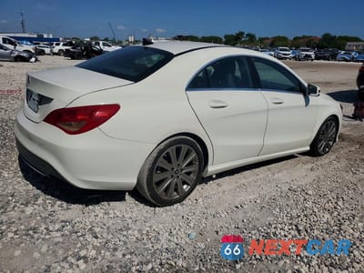 Trzecie zdjęcie samochodu z tyłu: 2018 MERCEDES-BENZ CLA 250 VIN:WDDSJ4EB9JN571200 - miniatura