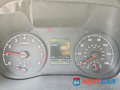 Zdjęcie 9 z 12 samochodu: 2018 HYUNDAI ACCENT SE VIN:3KPC24A36JE025730 - miniatura