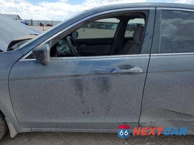 Zdjęcie 7 z 12 samochodu: 2009 HONDA ACCORD LXP VIN:1HGCP26499A072094 - miniatura