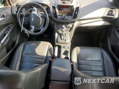 Zdjęcie 8 z 13 samochodu: 2015 FORD ESCAPE TITANIUM VIN:1FMCU9J92FUA21416 - miniatura