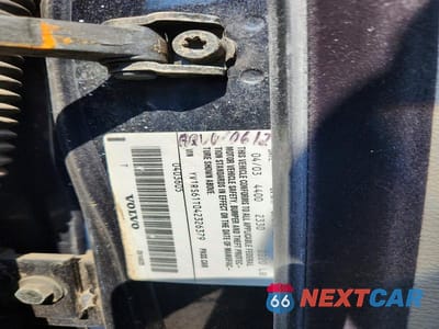 Zdjęcie 12 z 12 samochodu: 2004 VOLVO S60 VIN:YV1RS61T042326379 - miniatura