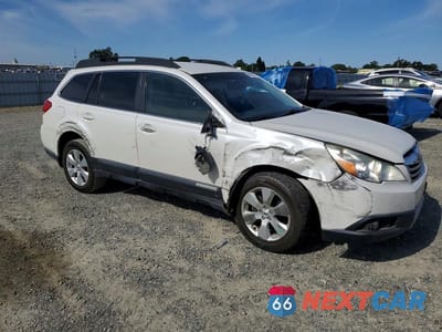 Czwarte zdjęcie samochodu z boku: 2012 SUBARU OUTBACK 2.5I LIMITED VIN:4S4BRBJC4C3271578 - miniatura