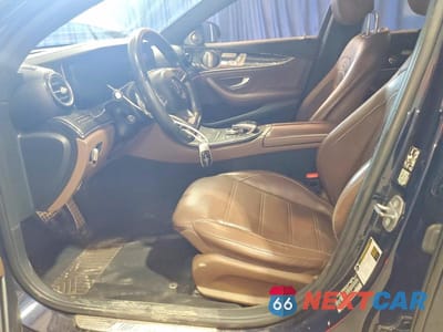 Zdjęcie 7 z 12 samochodu: 2018 MERCEDES-BENZ E 43 4MATIC AMG VIN:WDDZF6EB7JA312448 - miniatura