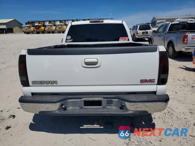 Zdjęcie 6 z 13 samochodu: 2004 GMC NEW SIERRA C1500 VIN:1GTEC14V44Z178388 - miniatura