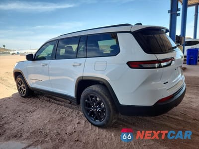 Drugie zdjęcie samochodu z przodu: 2024 JEEP GRAND CHEROKEE L LAREDO VIN:1C4RJKAGXR8546217 - miniatura