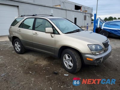 Czwarte zdjęcie samochodu z boku: 2001 LEXUS RX 300 VIN:JTJHF10U910175694 - miniatura