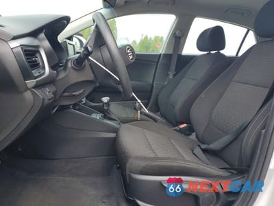 Zdjęcie 7 z 12 samochodu: 2020 KIA RIO LX VIN:3KPA24AD6LE328607 - miniatura