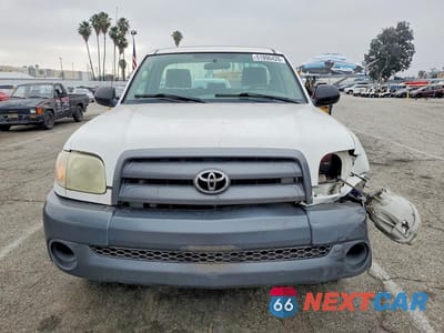 Piąte zdjęcie samochodu w środku: 2006 TOYOTA TUNDRA BASE VIN:5TBJU32176S466037 - miniatura