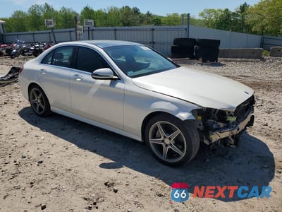 Czwarte zdjęcie samochodu z boku: 2016 MERCEDES-BENZ C 300 4MATIC VIN:55SWF4KB5GU099942 - miniatura