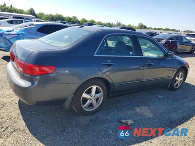 Trzecie zdjęcie samochodu z tyłu: 2005 HONDA ACCORD EX VIN:1HGCM567X5A166449 - miniatura