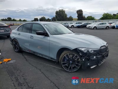 Czwarte zdjęcie samochodu z boku: 2023 BMW M340I VIN:3MW49FS09P8C93854 - miniatura