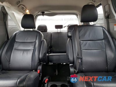 Zdjęcie 10 z 13 samochodu: 2018 TOYOTA SIENNA SE PREMIUM 8-PASSENGER VIN:5TDXZ3DC1JS931101 - miniatura