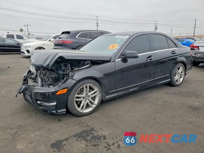 2013 MERCEDES-BENZ C 250 WDDGF4HB3DR259325 - główne zdjęcie licytacji z USA - miniatura