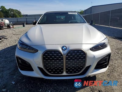 Piąte zdjęcie samochodu w środku: 2022 BMW M440I VIN:WBA53AT01NCJ15062 - miniatura