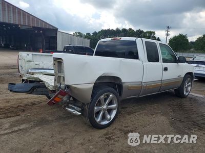 Trzecie zdjęcie samochodu z tyłu: 2001 CHEVROLET SILVER1500 VIN:2GCEC19T011405068 - miniatura