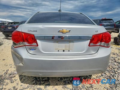 Zdjęcie 6 z 12 samochodu: 2015 CHEVROLET CRUZE LT VIN:1G1PC5SB2F7243254 - miniatura