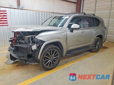 2023 LEXUS LX 600 F SPORT HANDLING JTJMB7CX9P4019708 - główne zdjęcie licytacji z USA - miniatura
