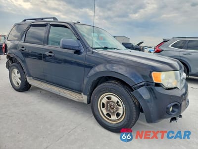 Czwarte zdjęcie samochodu z boku: 2010 FORD ESCAPE XLT VIN:1FMCU9DG6AKC17079 - miniatura