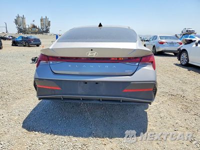 Zdjęcie 6 z 12 samochodu: 2025 HYUNDAI ELANTRA HYBRID BLUE VIN:KMHLM4DJ5SU167828 - miniatura