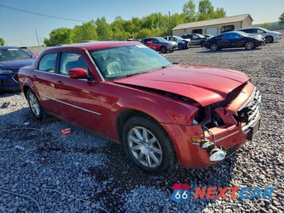 Czwarte zdjęcie samochodu z boku: 2009 CHRYSLER 300 TOURING VIN:2C3LA53V59H529701 - miniatura