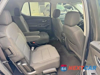 Zdjęcie 11 z 15 samochodu: 2021 CHEVROLET TRAVERSE LT VIN:1GNERGKW7MJ168621 - miniatura