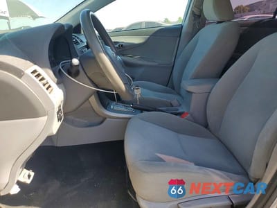 Zdjęcie 7 z 12 samochodu: 2010 TOYOTA COROLLA LE VIN:1NXBU4EE7AZ201683 - miniatura