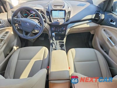 Zdjęcie 8 z 13 samochodu: 2017 FORD ESCAPE SE VIN:1FMCU0GD7HUA09644 - miniatura
