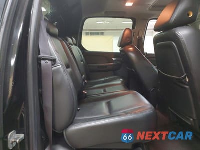 Zdjęcie 10 z 13 samochodu: 2007 CADILLAC ESCALADE EXT VIN:3GYFK628X7G185362 - miniatura