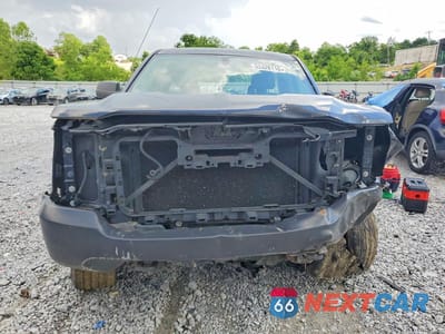 Piąte zdjęcie samochodu w środku: 2016 CHEVROLET SILVERADO K1500 VIN:1GCVKNEH8GZ194990 - miniatura