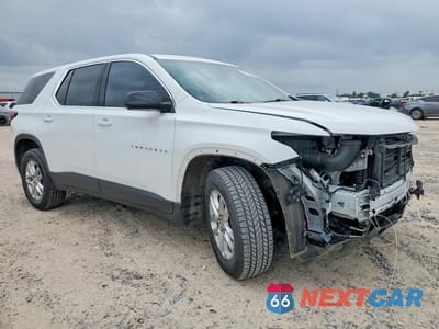 Czwarte zdjęcie samochodu z boku: 2023 CHEVROLET TRAVERSE LS VIN:1GNERFKW6PJ192116 - miniatura