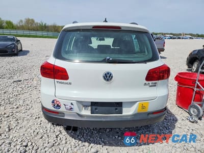 Zdjęcie 6 z 13 samochodu: 2015 VOLKSWAGEN TIGUAN S VIN:WVGBV7AX0FW512888 - miniatura