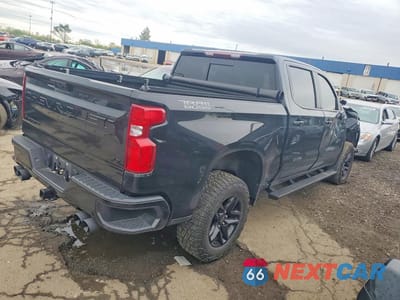 Trzecie zdjęcie samochodu z tyłu: 2024 CHEVROLET SILVERADO K1500 LT TRAIL BOSS VIN:3GCUDFED4RG265498 - miniatura