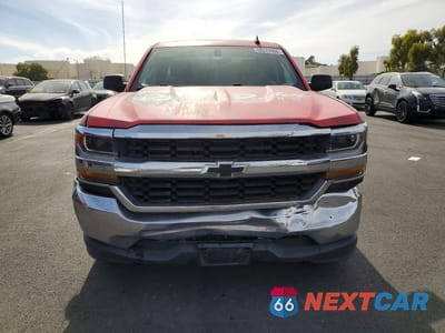 Piąte zdjęcie samochodu w środku: 2017 CHEVROLET SILVERADO C1500 VIN:1GCRCNEC7HZ222265 - miniatura