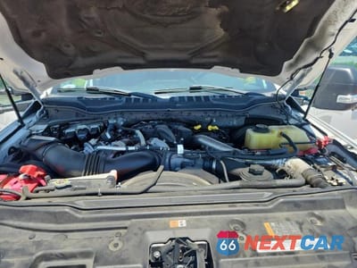 Zdjęcie 11 z 12 samochodu: 2017 FORD F250 SUPER DUTY VIN:1FT7W2BT5HEB70370 - miniatura