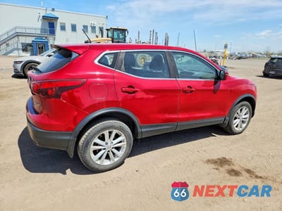 Trzecie zdjęcie samochodu z tyłu: 2018 NISSAN QASHQAI VIN:JN1BJ1CR4JW281842 - miniatura