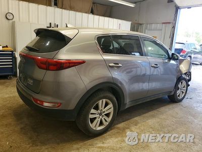 Trzecie zdjęcie samochodu z tyłu: 2019 KIA SPORTAGE LX VIN:KNDPMCAC6K7527869 - miniatura