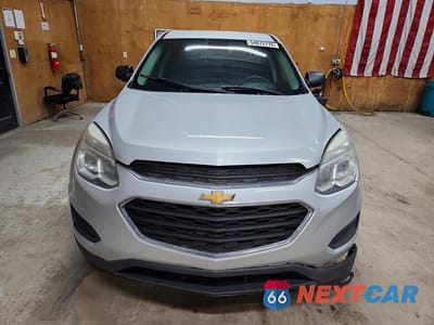 Piąte zdjęcie samochodu w środku: 2017 CHEVROLET EQUINOX LS VIN:2GNALBEK4H1561682 - miniatura