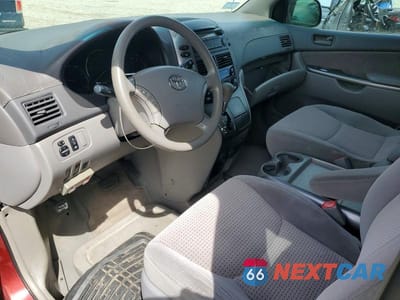Zdjęcie 8 z 13 samochodu: 2006 TOYOTA SIENNA LE 8 PASSENGER VIN:5TDZA23C46S497324 - miniatura