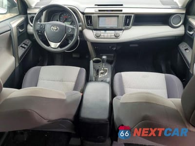 Zdjęcie 8 z 13 samochodu: 2015 TOYOTA RAV4 XLE VIN:2T3RFREVXFW230051 - miniatura