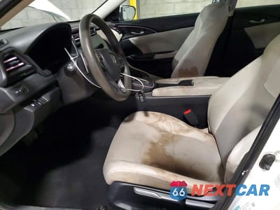 Zdjęcie 7 z 12 samochodu: 2019 HONDA INSIGHT EX VIN:19XZE4F55KE001271 - miniatura