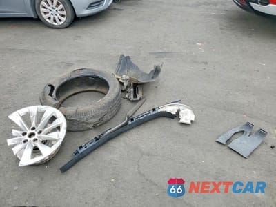 Zdjęcie 13 z 14 samochodu: 2016 TESLA MODEL X VIN:5YJXCBE2XGF001518 - miniatura